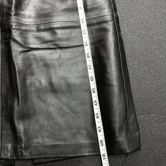 Chic Black genuine Leather Pencil Skirt size M/L Great condition - Picture 9 of 9